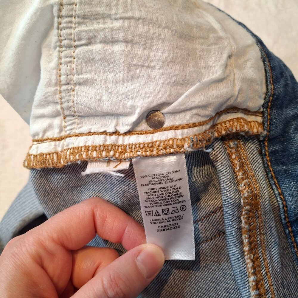 Ann Taylor Loft Bermuda Denim Shorts Sz 29 Frayed Cowgirl Western Rodeo - Picture 15 of 15